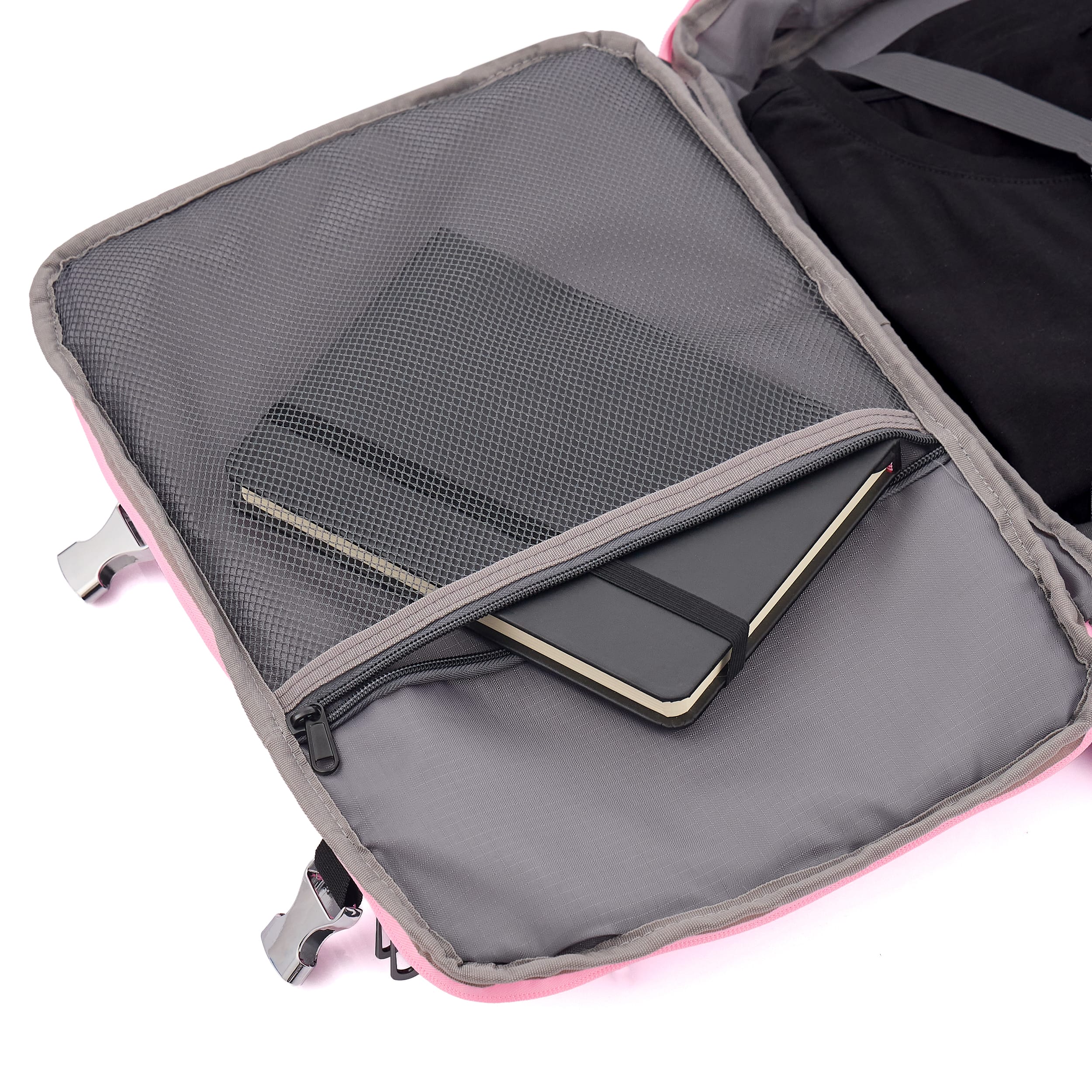 fotografia-produktowa-packshot-w-studio-plecak-pink-5