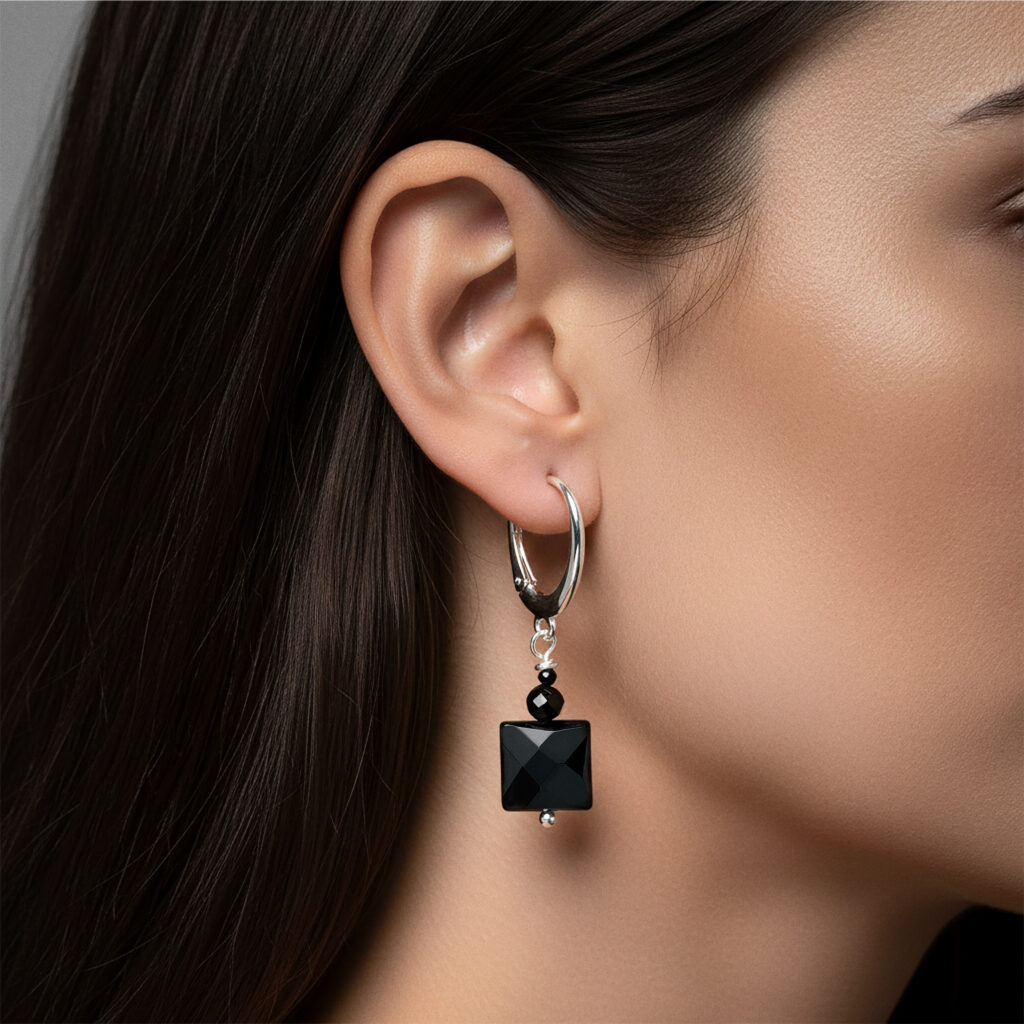 Studio Fotografii Produktowej Rybnik 31 fotografia-bizuterii-ai-kolczyki-na-modelce-efekt