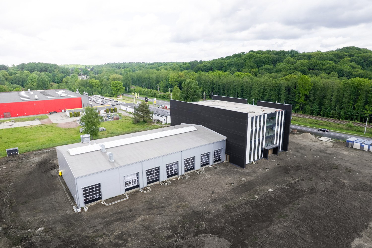 Fotografia nieruchomości Rybnik | Zdjęcia wnętrz 12 Fotografia produktowa
Zdjęcia produktowe
Packshot
Zdjęcia na białym tle
Zdjęcia aranżowane
Fotografia reklamowa
Fotografia odzieży